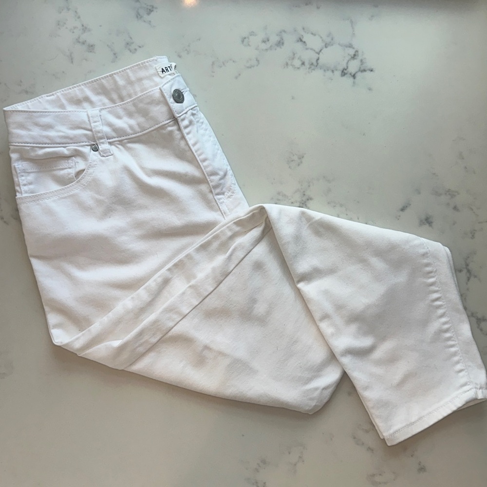 Artisan Ny White Straight Leg Pants